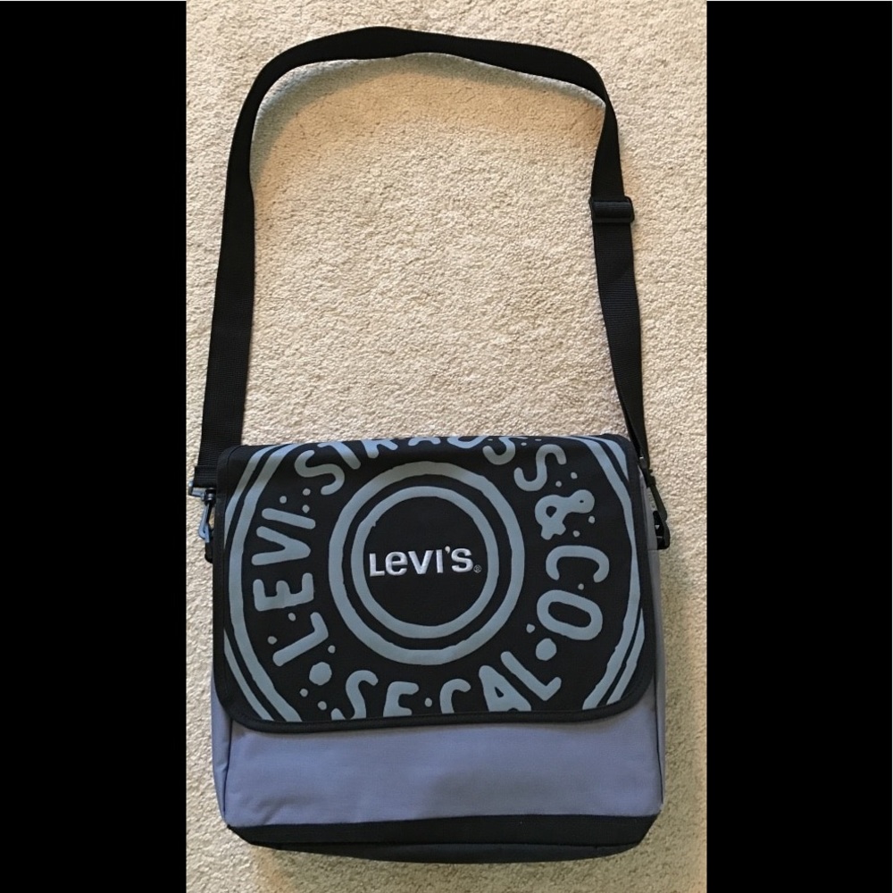 Gray and Black  Levi's crossbody bag